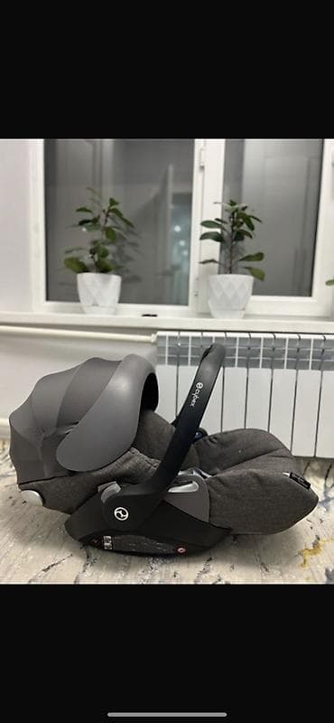 cybex easywalker: Автокресло, цвет - Серый, Б/у — 1