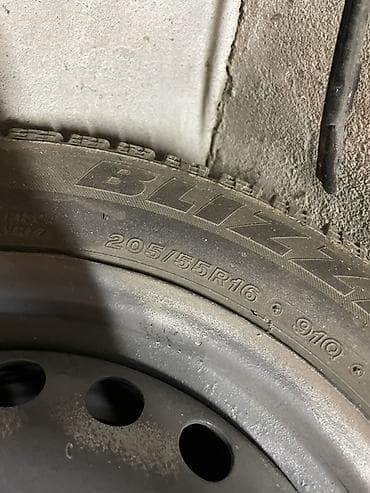 Унаа: Дөңгөлөктөр монтажда 205 / 55 / R 16, Кыш, Колдонулган, Комплект, Жеңил унаалар, Темир, тешиктери - 5 — 2