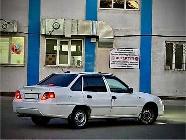 Daewoo Nexia: 2011 г., 1.5 л, Кол менен иштөөчү, Бензин, Седан — 3