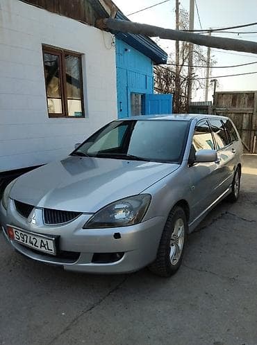 Mitsubishi Lancer: 2004 г., 2 л, Механика, Бензин, Универсал at lalafo.kg Mitsubishi Lancer: 2004 г., 2 л, Механика, Бензин, Универсал