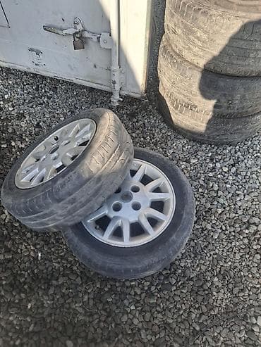 Литые Диски R 15 Комплект, отверстий - 4, Б/у