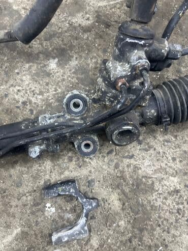 купить рулевые рейки: Рулевая рейка Toyota Б/у, Оригинал — 2