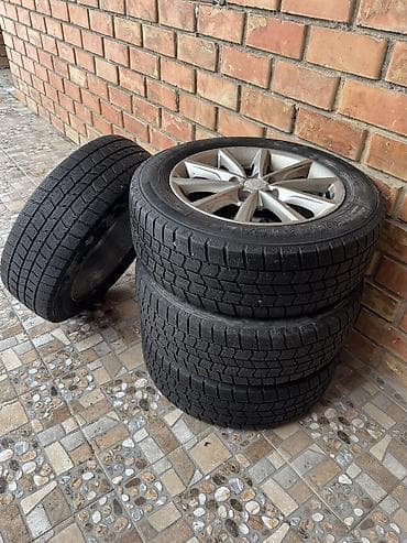 Колеса в сборе 205 / 60 / R 16, Зима, Б/у, Комплект, Легковые, Литые, отверстий - 5