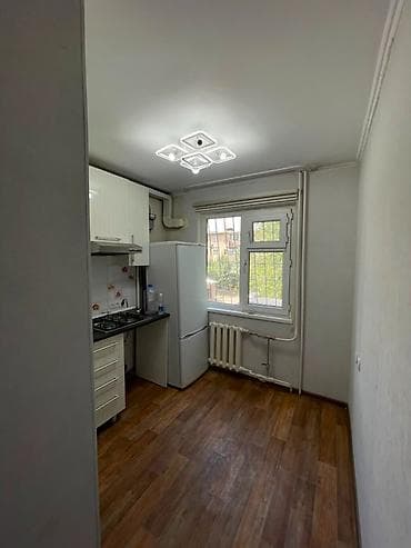 Батирлер: 3 бөлмө, 58 м², 6-мкр 104-серия, 2 кабат, Косметикалык оңдоо — 9