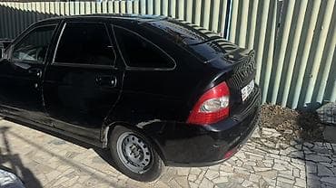 ВАЗ (ЛАДА): ВАЗ (ЛАДА) Priora: 2009 г., 1.6 л, Лифтбек — 3