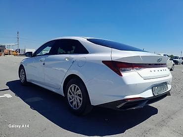 Hyundai Avante: 2021 г., 1.6 л, Автомат, Газ, Седан — 4