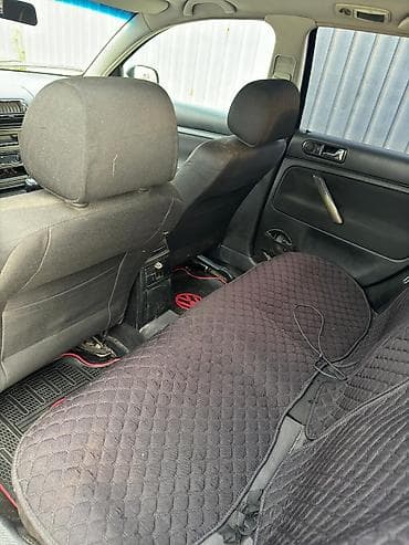 авто вагон: Volkswagen Passat: 2001 г., 1.6 л, Механика, Универсал — 7