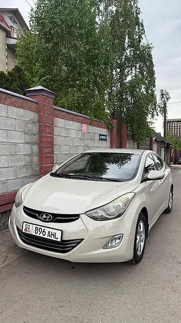 Hyundai Elantra: 2011 г., 1.8 л, Автомат, Бензин, Седан