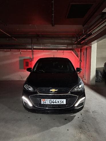 Chevrolet Spark: 2018 г., 1 л, Вариатор, Бензин, Хэтчбэк — 4
