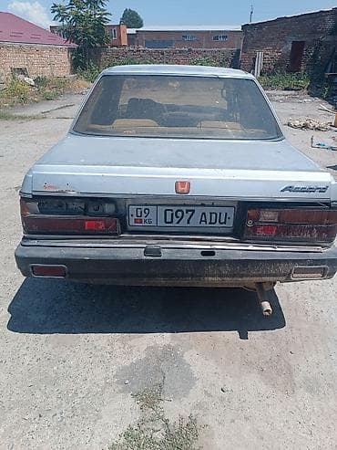 купить автомобиль audi a4: Honda Accord: 1987 г., 1.5 л, Автомат, Бензин, Седан — 3