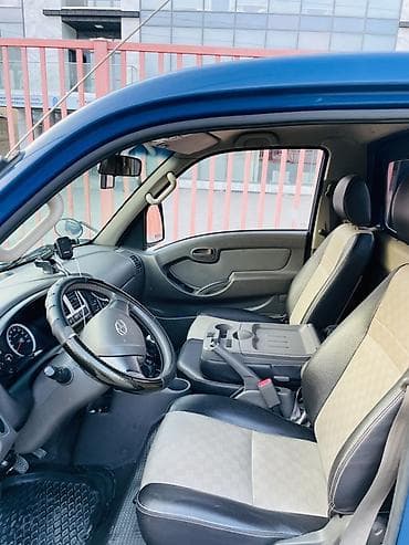 haima 3: Легкий грузовик, Hyundai, Стандарт, 3 т, Б/у — 7