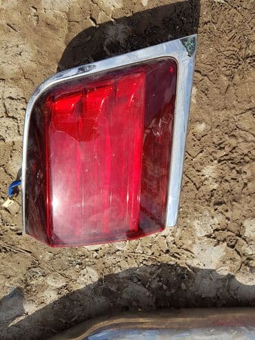Задний левый стоп-сигнал Lexus Б/у at lalafo.kg Задний левый стоп-сигнал Lexus Б/у