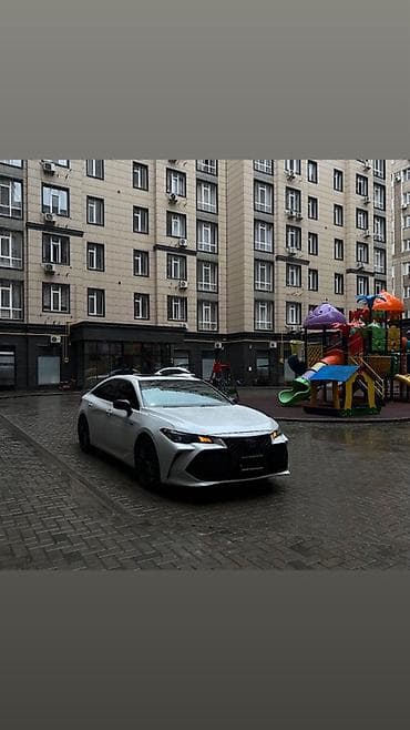 Toyota Avalon: 2018 г., 2.5 л, Автомат, Гибрид, Седан