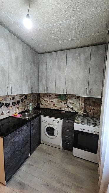 gala group: 1 комната, 40 м², 105 серия, 1 этаж — 7