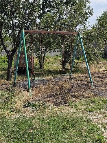 Детская уличная площадка (комплект) Состав: - Металлические качели на — 2