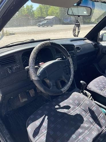 byd qin: Volkswagen Golf: 1993 г., 1.8 л, Ручные, Бензин, Хэтчбэк — 9