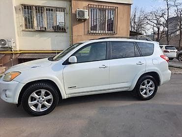 Продажа авто: Toyota RAV4: 2010 г., Автомат, Бензин, Кроссовер — 2