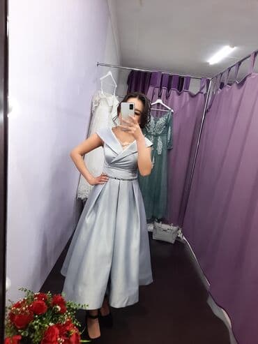 чёрное платье с блестками: Вечернее платье, Без рукавов, 2XL (EU 44), XL (EU 42) — 1