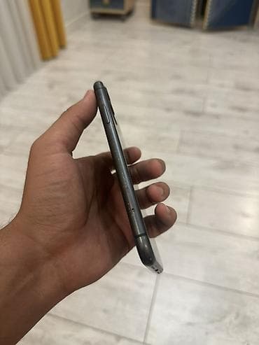 magsafe 1: IPhone 11, Б/у, 128 ГБ, Черный, Кабель, 100 % — 10