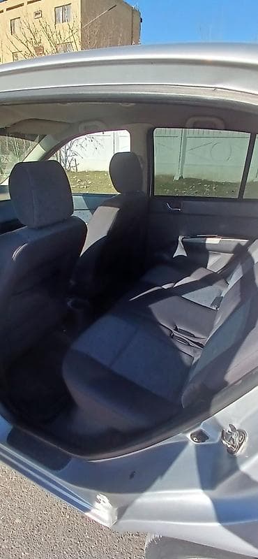 plug in: Hyundai Getz: 2005 г., 1.6 л, Механика, Бензин, Хэтчбэк — 6