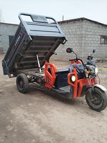 v klass: Легкий грузовик — 1