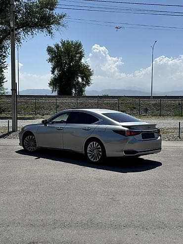 lexus es 2015: Lexus ES: 2020 г., 2.5 л, Вариатор, Гибрид, Седан — 6