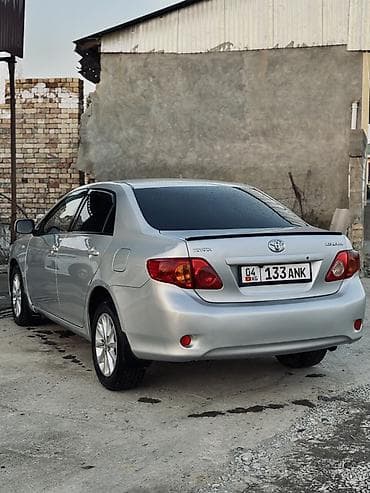 Toyota: Toyota Corolla: 2007 г., 1.6 л, Механика, Бензин, Седан — 5