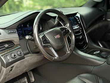 падиомник авто: Cadillac Escalade: 2019 г., 6.2 л, Автомат, Бензин, Внедорожник — 8