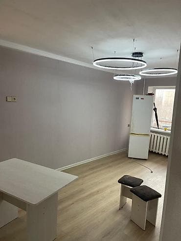 9мкр: 3 комнаты, 60 м², 104 серия, 3 этаж — 5
