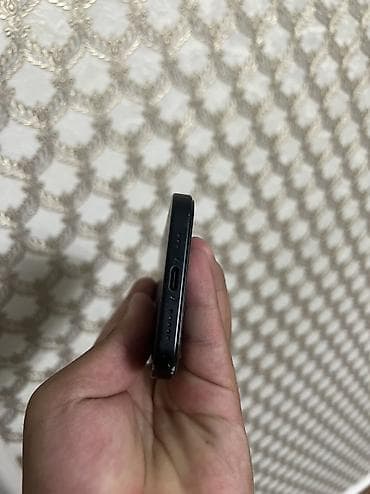 iphone cable: IPhone 16, Б/у, 128 ГБ, Black Titanium, Защитное стекло, Чехол, Коробка, 89 % — 3