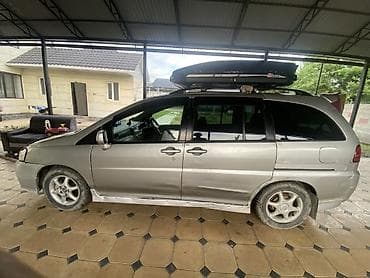 авто для детей: Nissan Liberty: 1999 г., 2 л, Вариатор, Бензин, Минивэн — 4