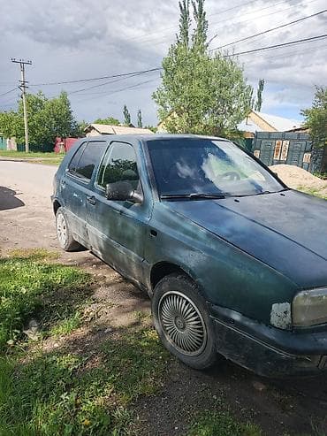Volkswagen Golf: 1996 г., 1.6 л, Механика, Бензин, Купе