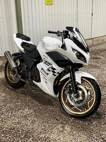 Транспорт: Продаю мотоцикл реплика Yamaha R1, бодрый состояние .2018 год — 3