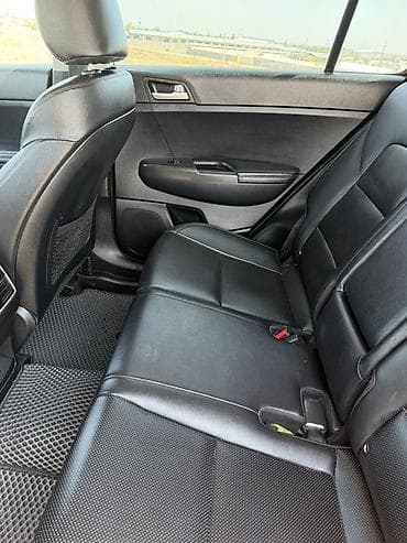 smart open: Kia Sportage: 2018 г., Кроссовер — 6