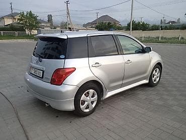 Продажа авто: Toyota Ist: 2002 г., 1.5 л, Автомат, Бензин, Хэтчбэк — 2