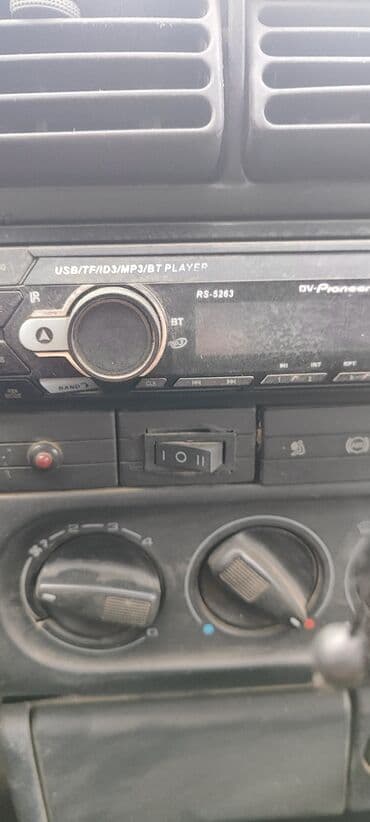 капот нексия 1: Volkswagen Passat Variant: 1994 г., Механика, Бензиновая, Универсал — 5