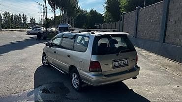 одесей: Honda Odyssey: 1995 г., 2.3 л, Автомат, Бензин, Минивэн — 3