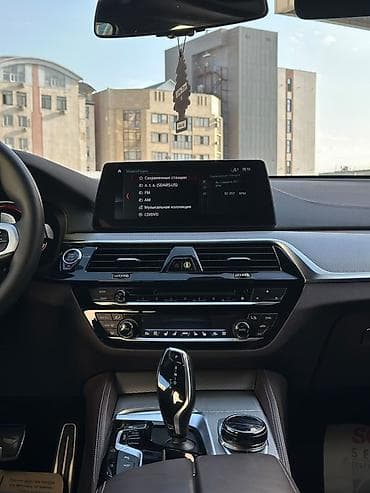 кран продаю: BMW 5 series: 2019 г., 4.4 л, Автомат, Бензин, Седан — 7