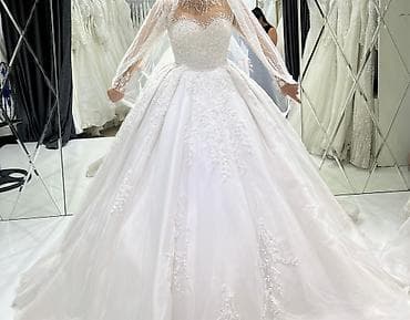 тренч женские: Свадебное платье, M, Со шлейфом, Фатин, Пышное, Пайетки, Б/у — 1