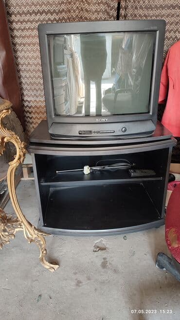 тв сони: Телевизор Sony + тумба. Цена 2000 сом. Диогональ 54 — 3