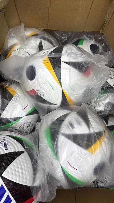 футболные формы: Футбольные мячи (разные модели и дизайны) - Профессиональные и — 6