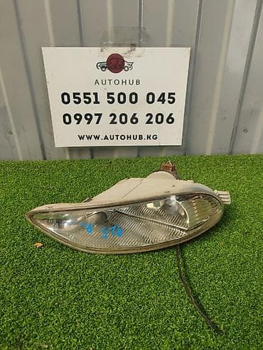 туманник камри 30: Правая противотуманная фара Toyota 2003 г., Оригинал — 1