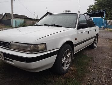 Транспорт: Mazda 626: 1989 г., 2 л, Механика, Газ, Седан — 5