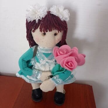 тафтинговый пистолет: Продаю интерьерных кукол : школьницу полностью ручной работы, высота — 5