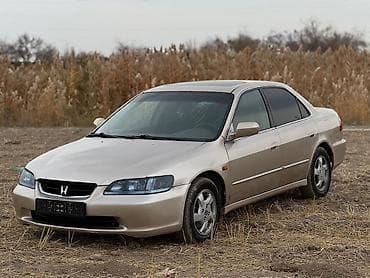 mini cooper: Honda Accord: 2004 г., Седан — 4