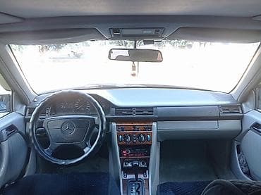 движок 2107: Mercedes-Benz E-Class: 1995 г., 2.2 л, Автомат — 6