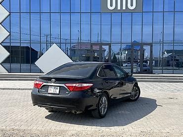 bmw x5 2017: Toyota Camry: 2016 г., 2.5 л, Автомат, Бензин, Седан — 4