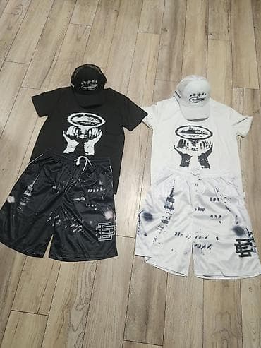 nike tech flecee: Мужская футболка, L, Новый, цвет - Белый, Самовывоз, Платная доставка — 1