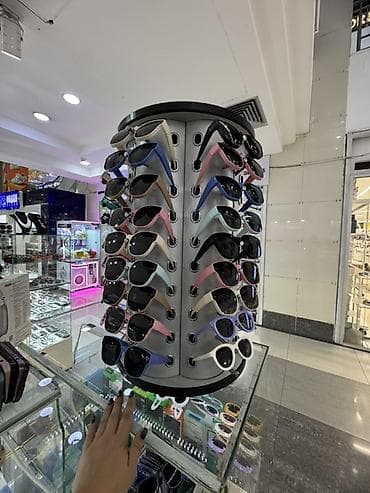 очки с шипами: Стенд-органайзер для демонстрации очков (вращающийся) - — 2