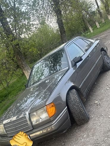Mercedes-Benz W124: 1988 г., 2.3 л, Механика, Дизель, Седан at lalafo.kg Mercedes-Benz W124: 1988 г., 2.3 л, Механика, Дизель, Седан